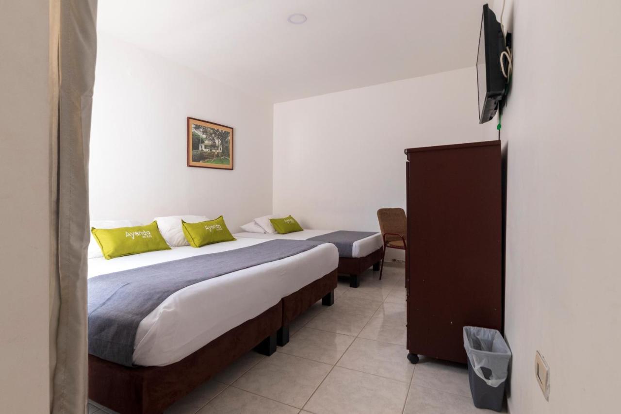 Ayenda 1409 Casa Tequendama Hotel Cali Exterior photo